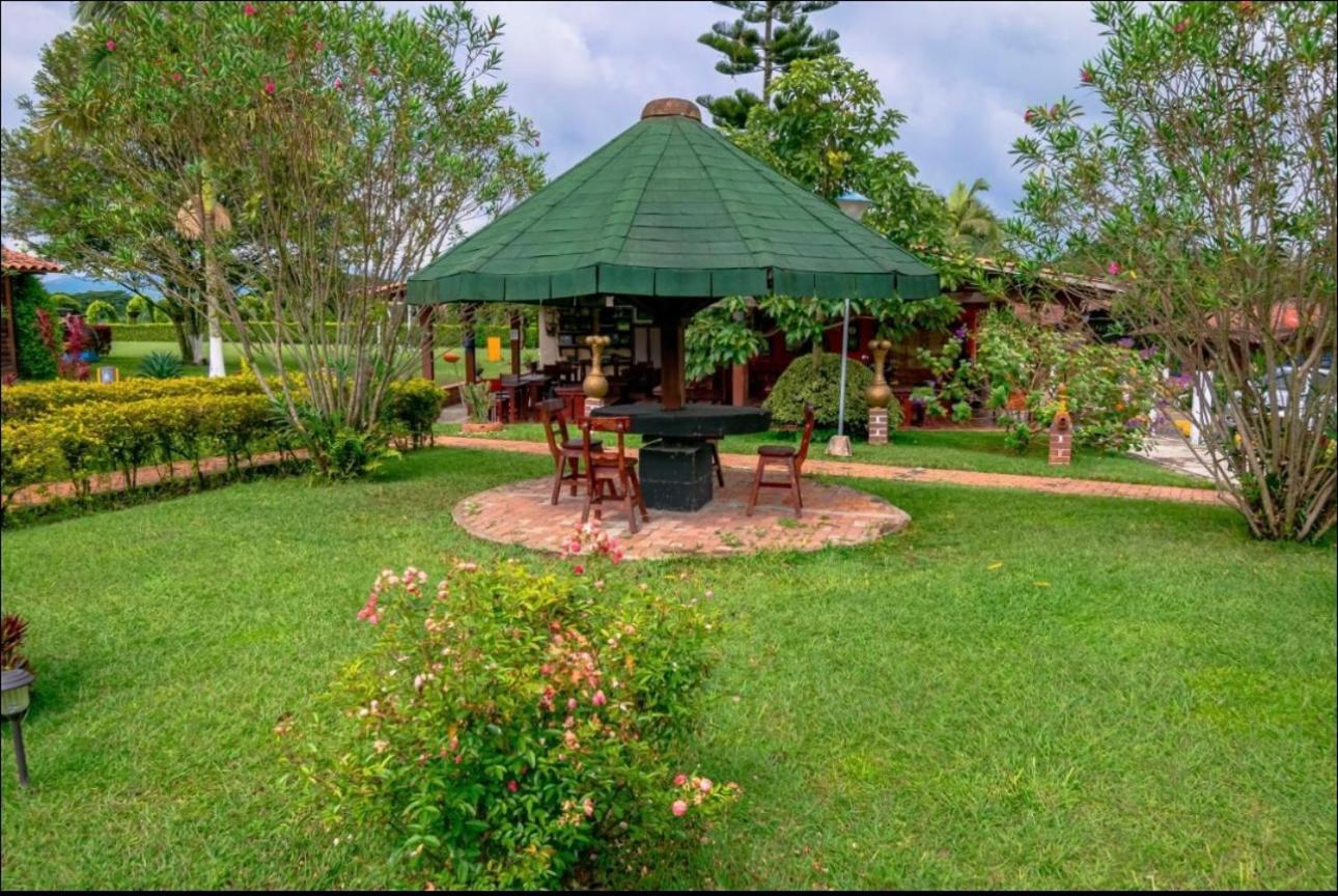 Finca Hotel El Ocaso Quimbaya Εξωτερικό φωτογραφία